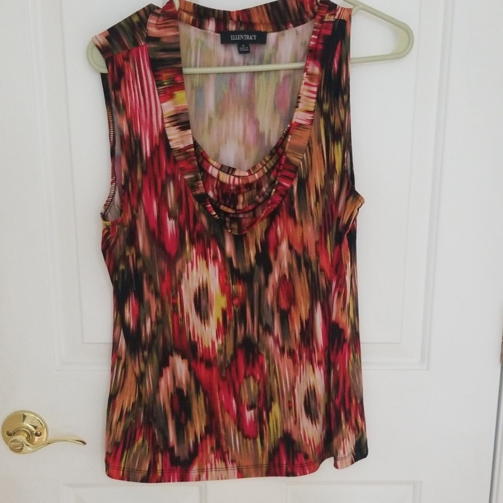 Sleeveless blouse
